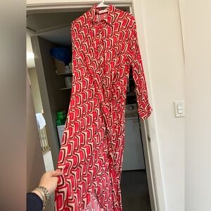 Stunning woman’s mango midi dress
